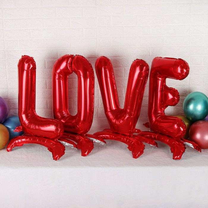 Love Yazılı Ayakta Durabilen Balon Seti